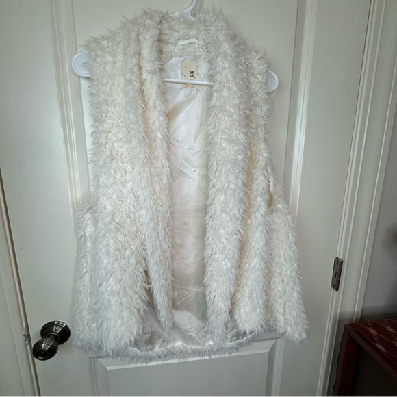 Pink Owl Faux Fur Swing Vest Ivory Size L - Picture 3 of 14